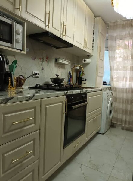 Banu Udrea, apartament mobilat complet
